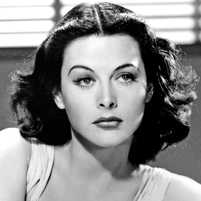 Photo of Austrian actress Hedy Lamarr, inventor of the Bluethooth