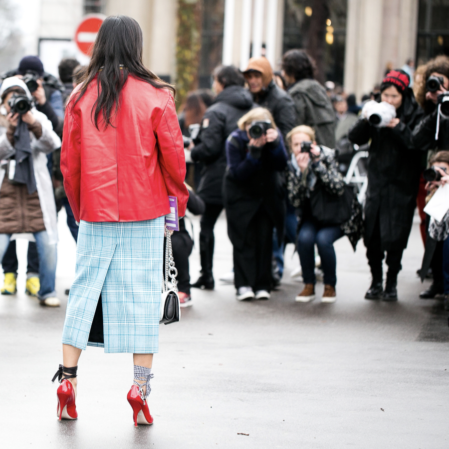 5 street style outfits from Paris Fashion Week you’ll want to have Spring is here.
