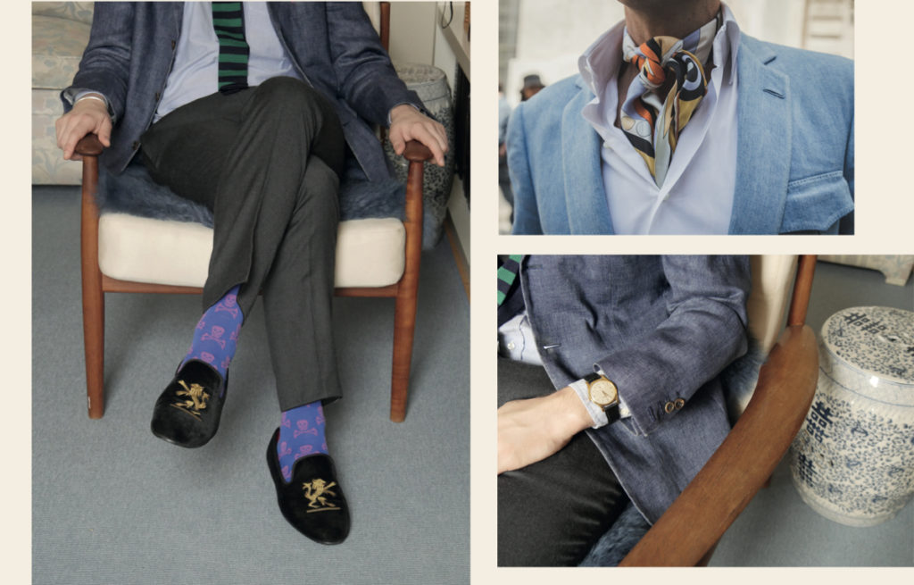 Details of a sock, a watch and a foulard are what make the sprezzatura style.