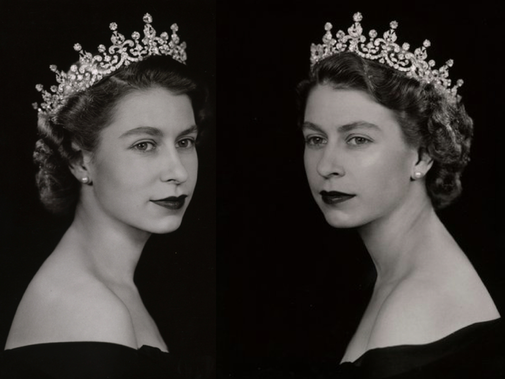Queen Elizabeth's first official portraits wearing a diamond tiara.