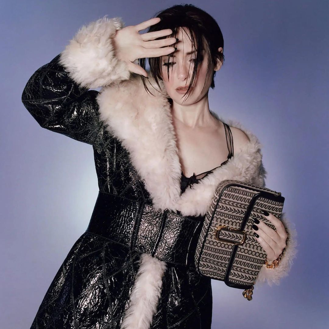 Winona Ryder reappears in Marc Jacobs bags AW 22-23 campaign